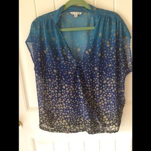 CAbI “Bubbles” top.